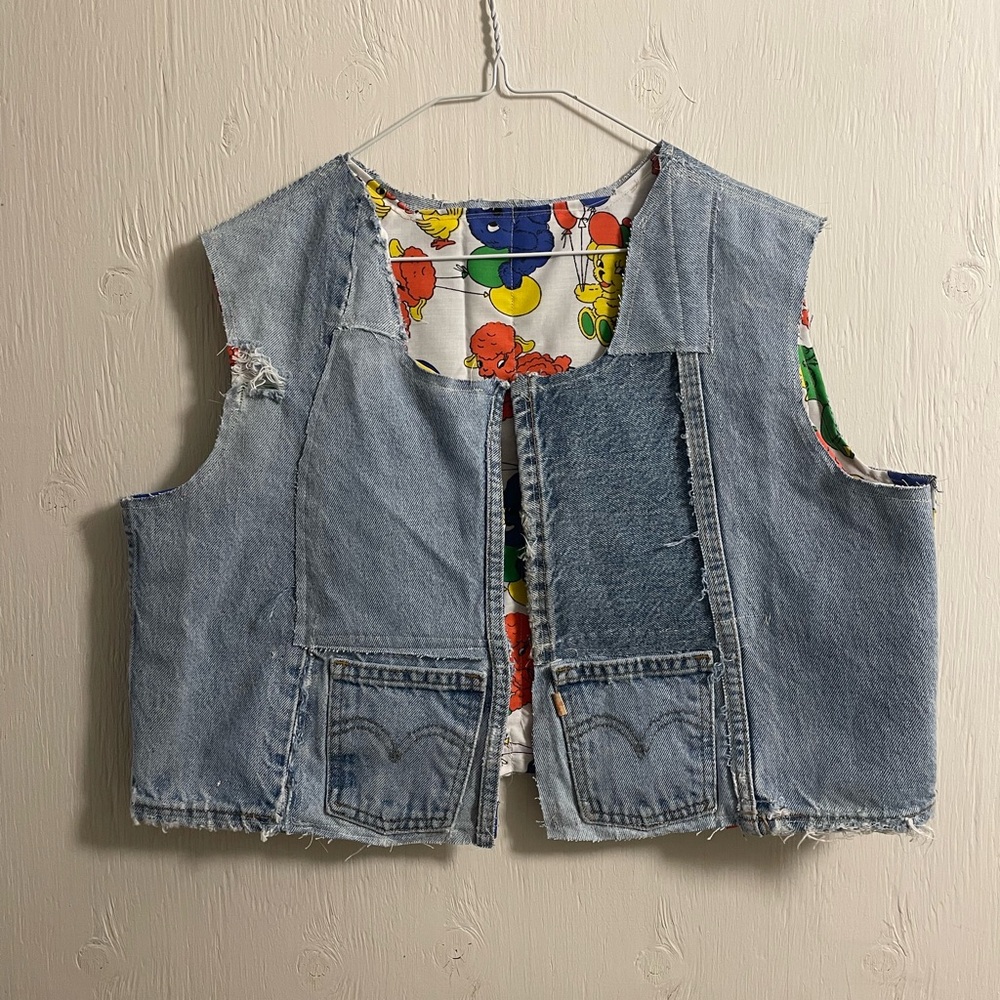Vintage Levi’s Denim Vest with Cartoon Lining